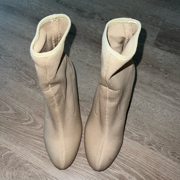 asos sock boots - Picture 2 of 6